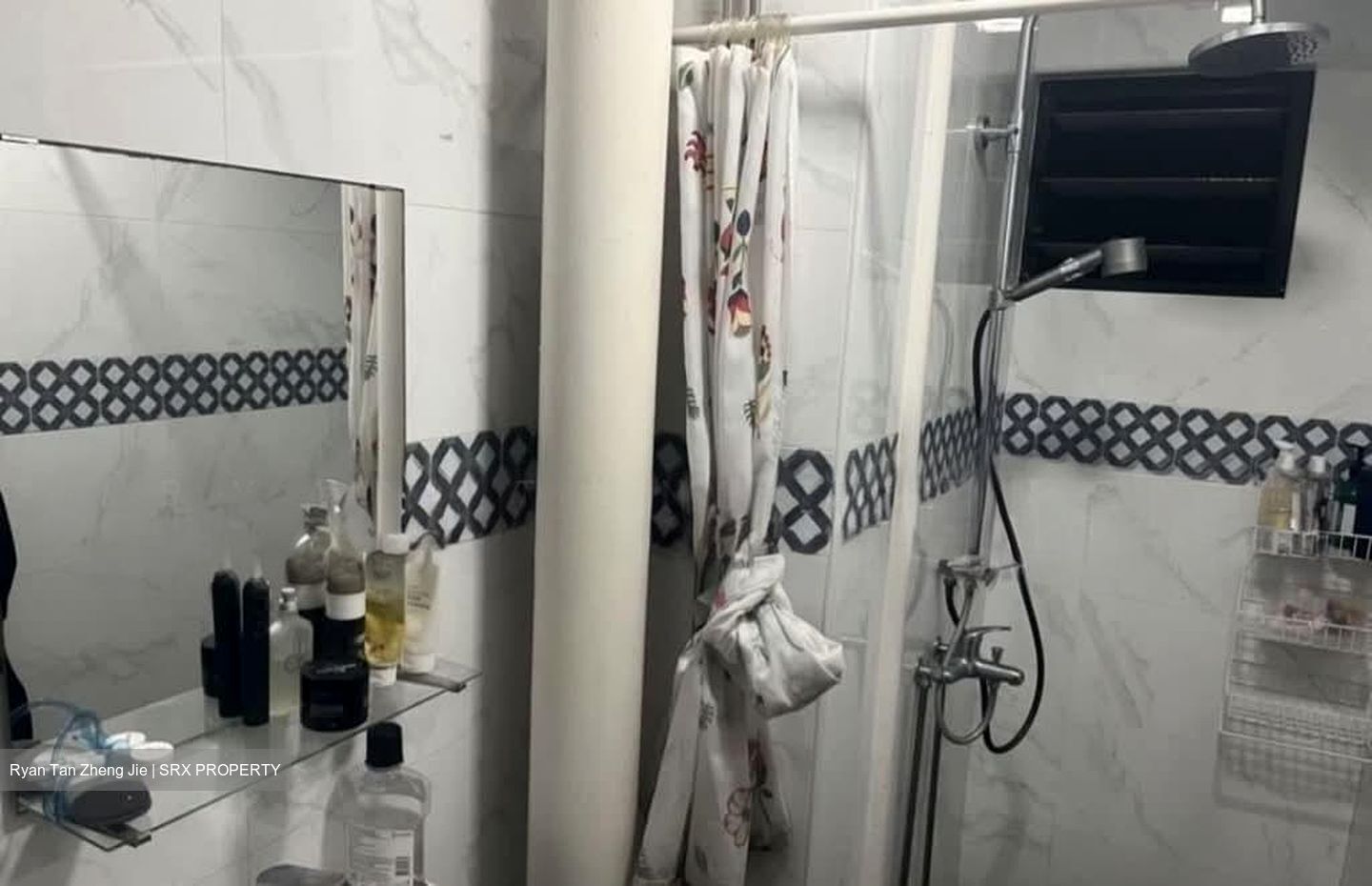 Blk 51 Teban Gardens Road (Jurong East), HDB Executive #588410431